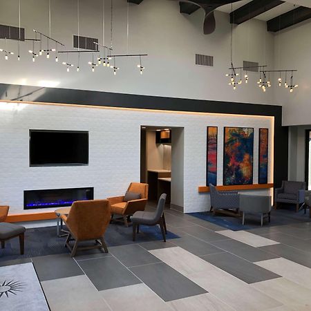 La Quinta By Wyndham Ft. Myers - Sanibel Gateway Hotel Форт Майерс Екстериор снимка