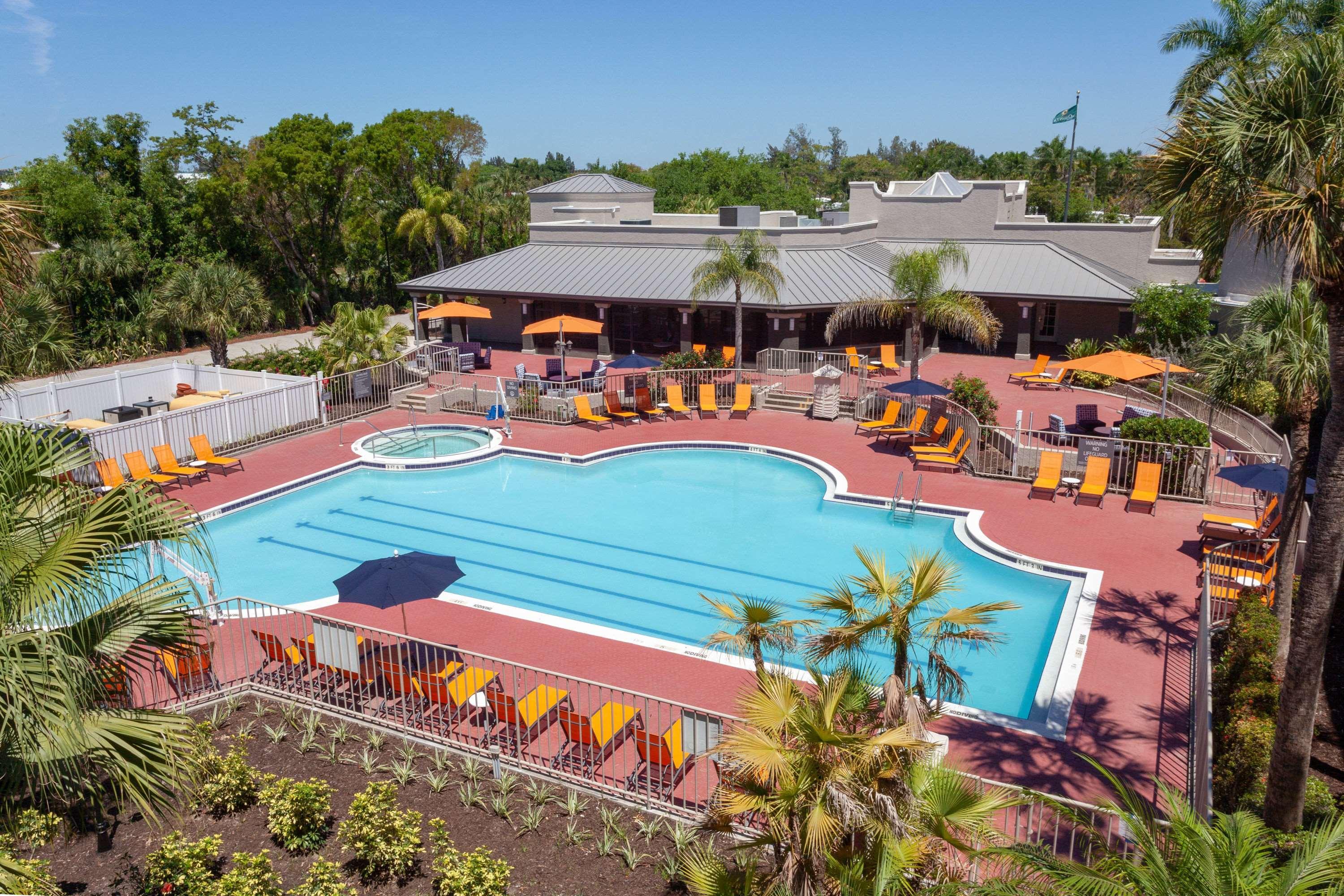 La Quinta By Wyndham Ft. Myers - Sanibel Gateway Hotel Форт Майерс Екстериор снимка