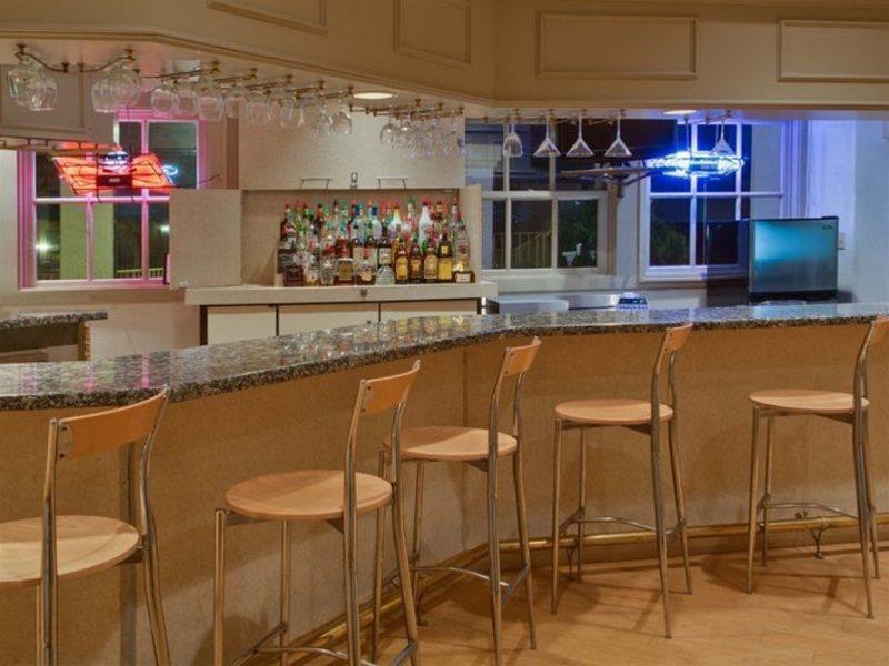 La Quinta By Wyndham Ft. Myers - Sanibel Gateway Hotel Форт Майерс Екстериор снимка