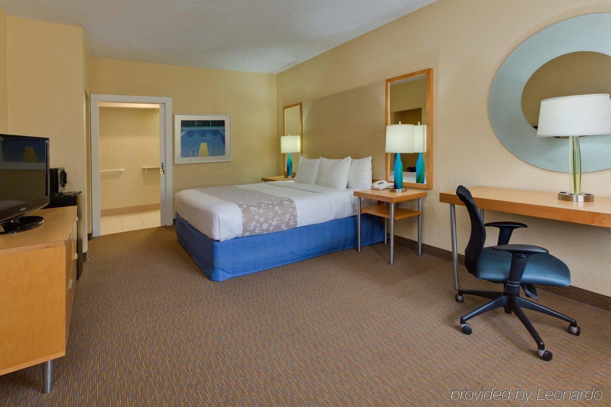 La Quinta By Wyndham Ft. Myers - Sanibel Gateway Hotel Форт Майерс Екстериор снимка